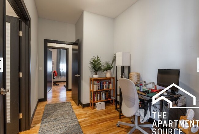 Building Photo - 2348 N Lister Ave