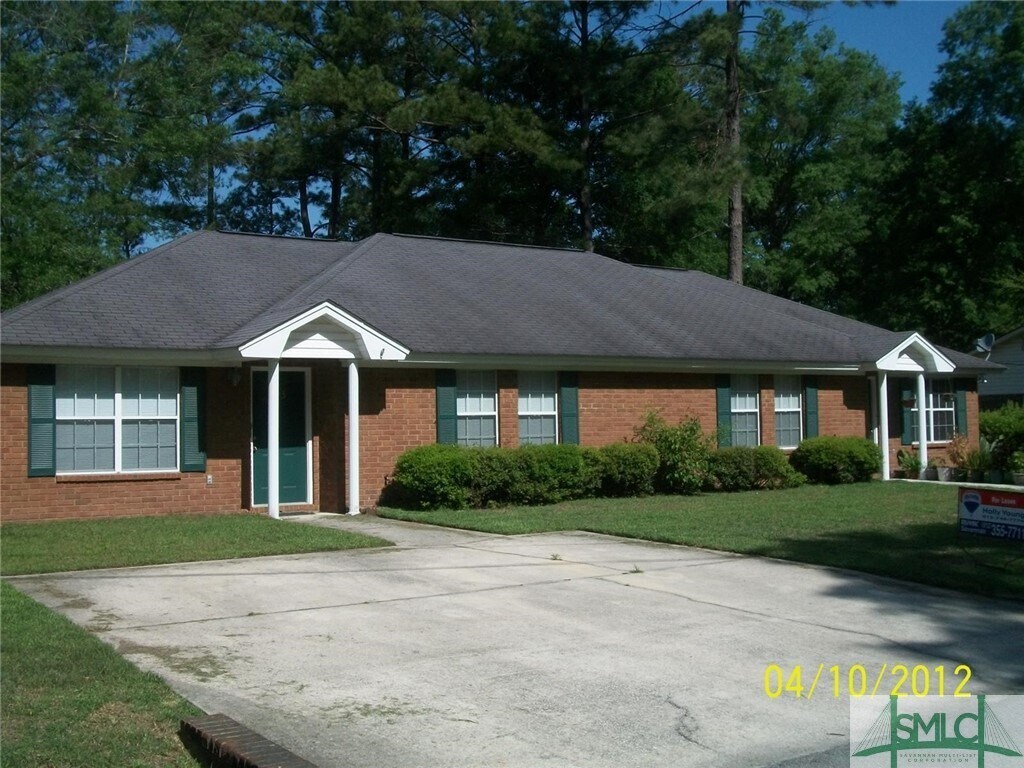 405 1st St, Pooler, GA 31322 House Rental in Pooler, GA