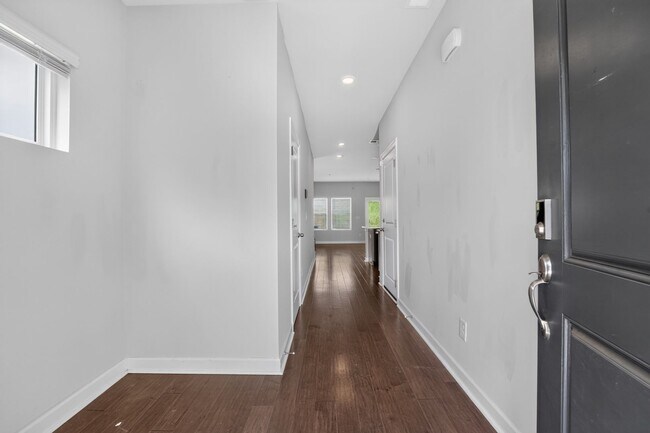 Foto del edificio - 1443 Old Rivers Rd