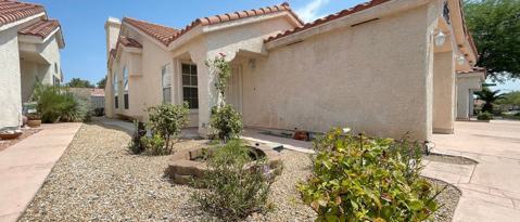 Building Photo - 7736 Prairie Cors Dr