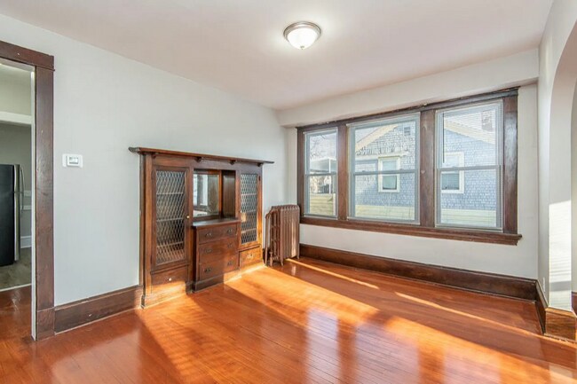 Building Photo - 5317 N 34th St