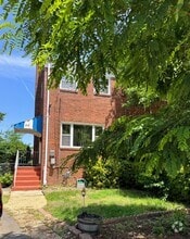 Building Photo - 22 Underwood Pl