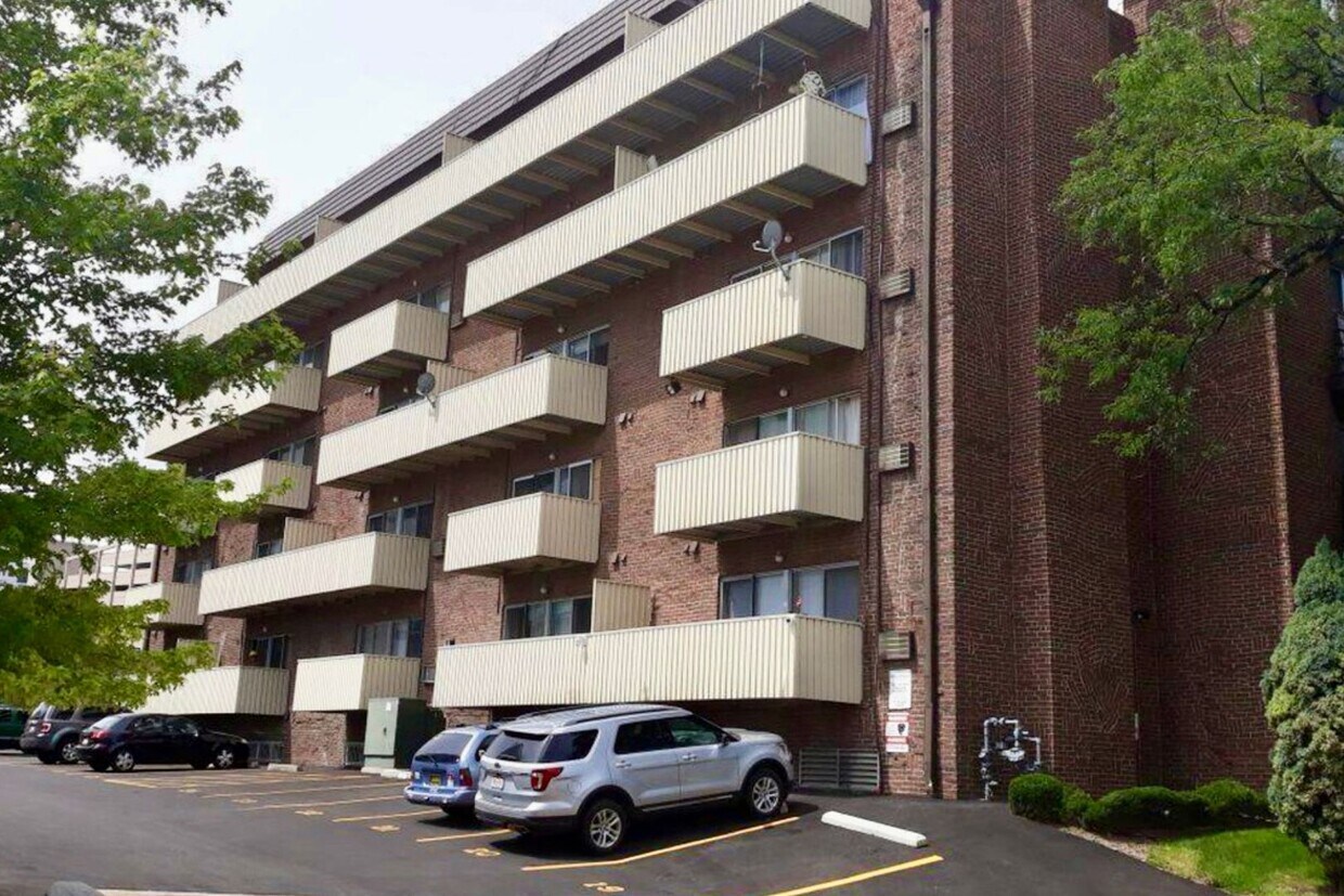 Primary Photo - Bonus Balcony!