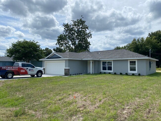 Foto del edificio - 2 Juniper Way Ln
