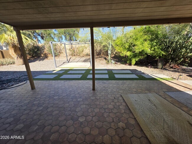 Foto del edificio - 6614 E Juniper Ave