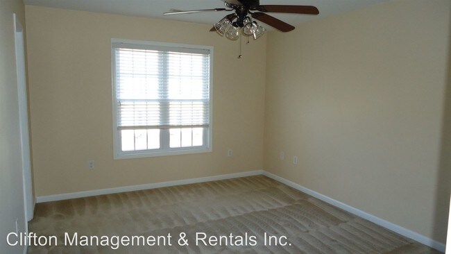 Foto del edificio - 209 Blackhawk Trl