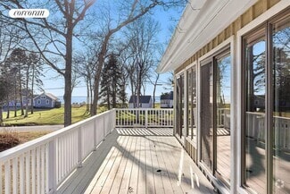 Building Photo - 21 Peconic Ave