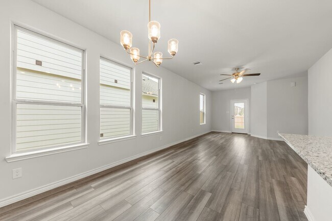 Foto del edificio - BRAND NEW!! 3/2 in Midtown Reserve