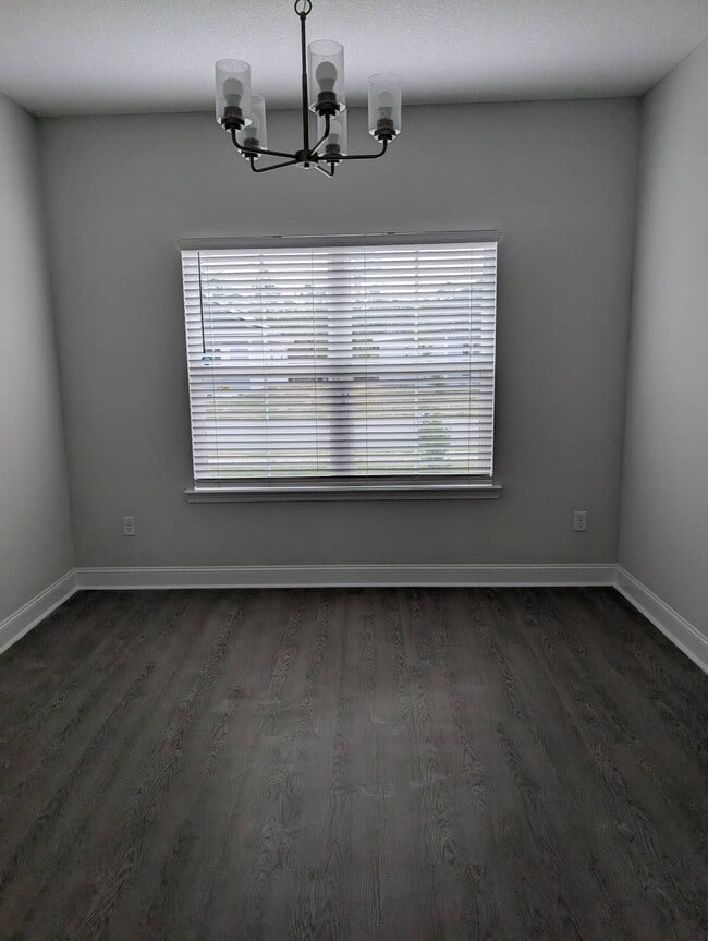 Foto del edificio - 294 Grayson Ave