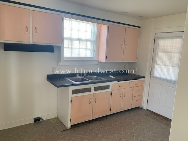 Foto del edificio - 4009 Webster St