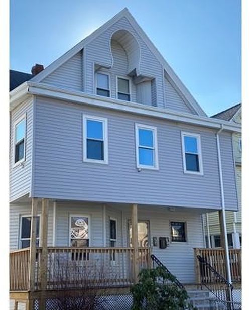 Building Photo - 387 Salem St