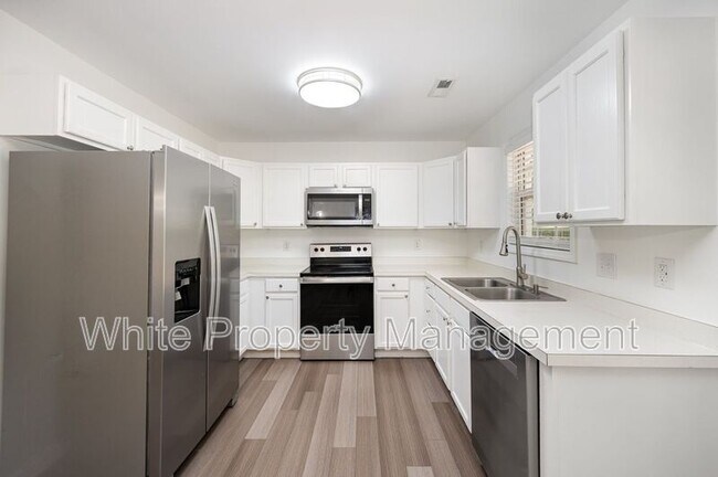 Foto del edificio - 2132 Gambrel Way