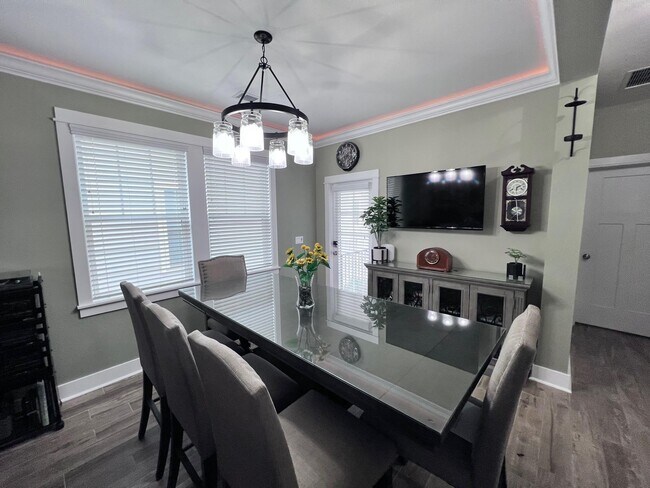 Foto del edificio - 2764 Crestline Rd