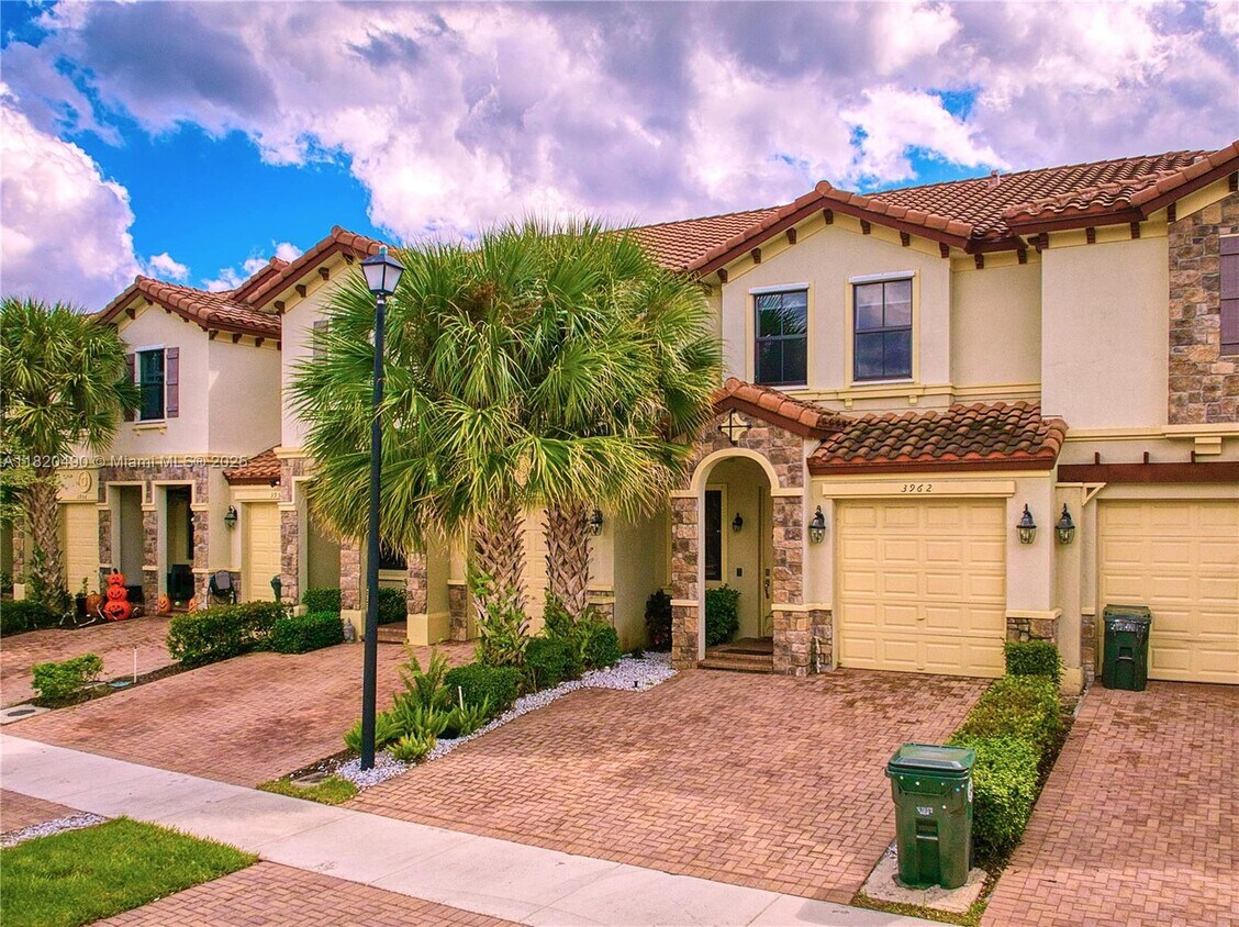 Foto principal - 3962 Devenshire Ct