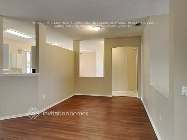 Building Photo - 9106 69th Ave E