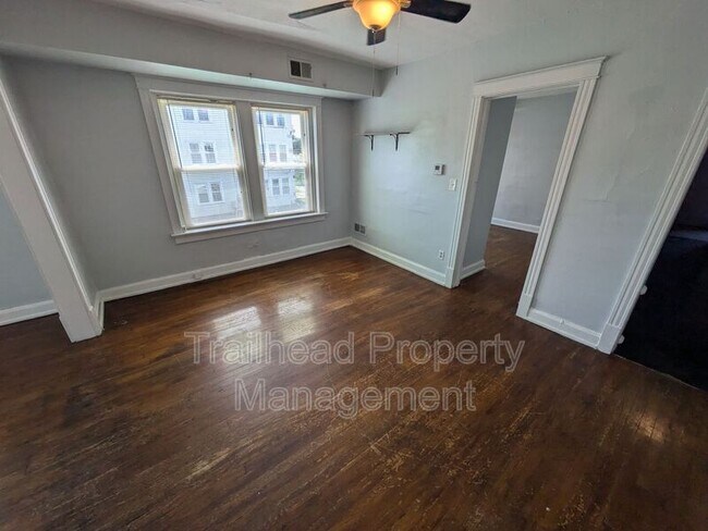 Foto del edificio - 4006 Warwick Blvd