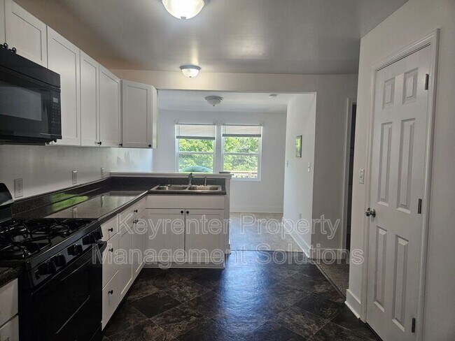 Foto del edificio - 3891 Churchville Ave
