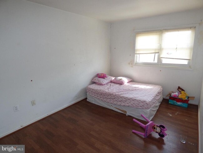 Building Photo - 8333 Ivy Glen Ct