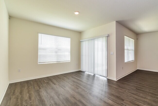Building Photo - 2164 Bridlewood Dr