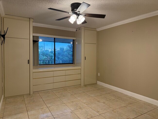 Building Photo - 4838 Esedra Ct
