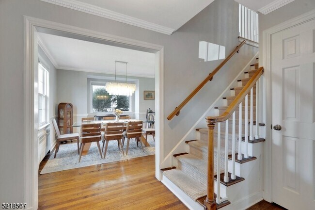 Foto del edificio - 21 College Ave