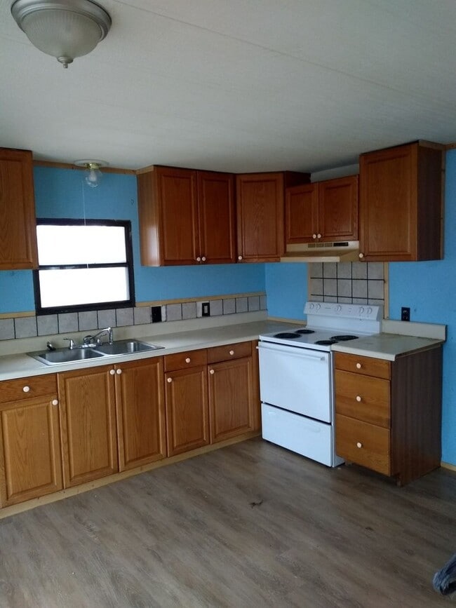 Foto del edificio - 2bd 1 bath move in ready