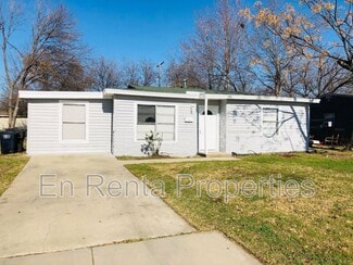 Building Photo - 2341 Brothers St