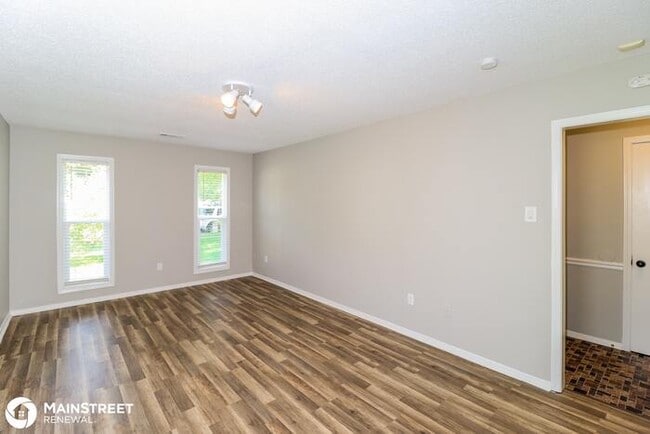 Building Photo - 2161 EVENINGVIEW RD, Memphis, TN 38134