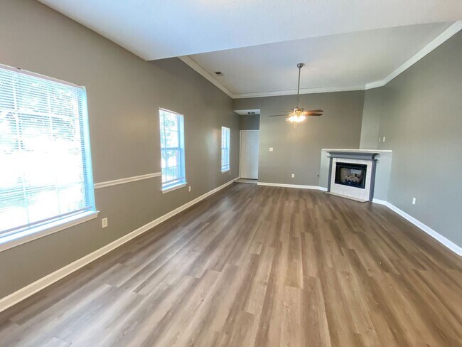 Photo - 3 bed, 2 bath home near Shelby Farms in Co...