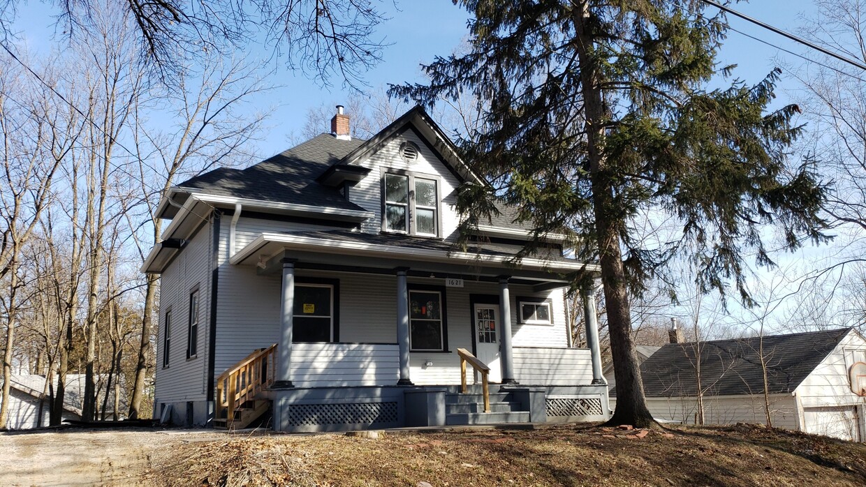 Primary Photo - 1621 Adams St