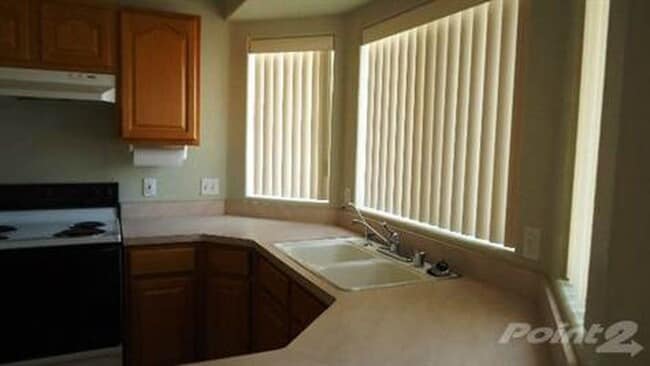 Foto del edificio - Unfurnished Long Term House