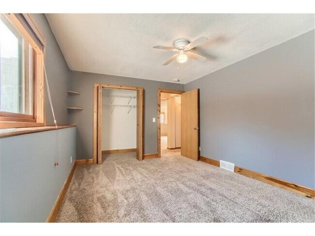 Building Photo - 5127 Upper 182nd St W