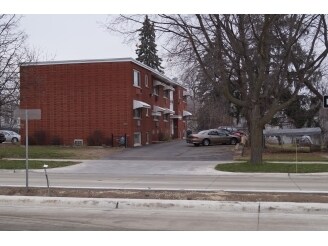 Primary Photo - 845 2nd St SW
