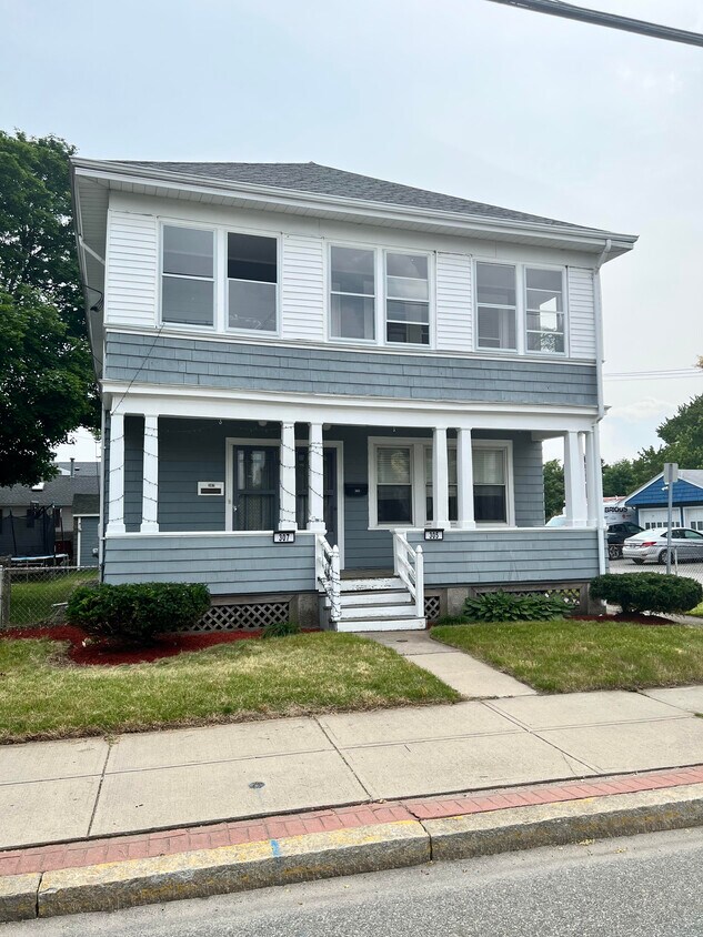 305 Columbus Ave, Pawtucket, RI 02861 House Rental in Pawtucket, RI