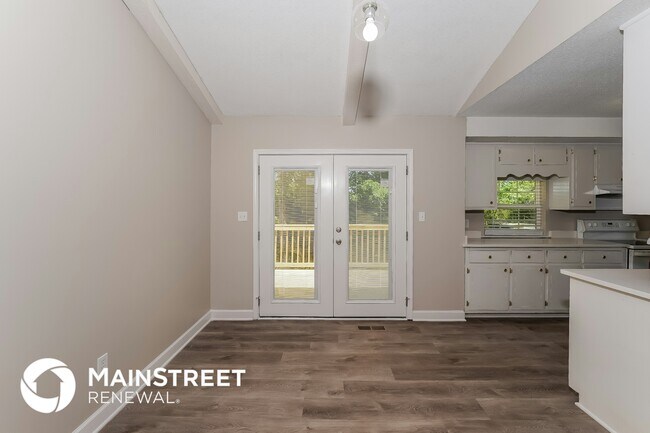 Foto del edificio - 5140 Willow Ridge Dr