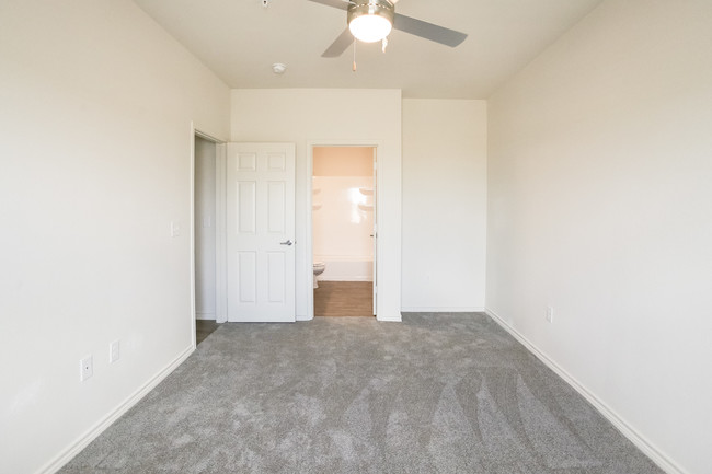 Encore At Power Center Apartments - Lake Charles, LA | Apartments.com