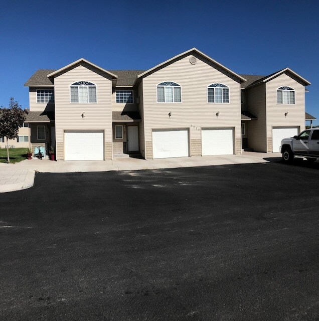 5225 Mesquite Dr, Chubbuck, ID 83202 Townhouse for Rent in Chubbuck