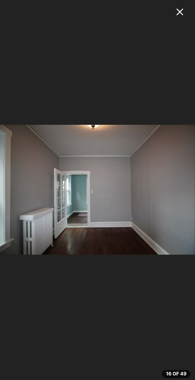 Building Photo - 6412 N Oakley Ave
