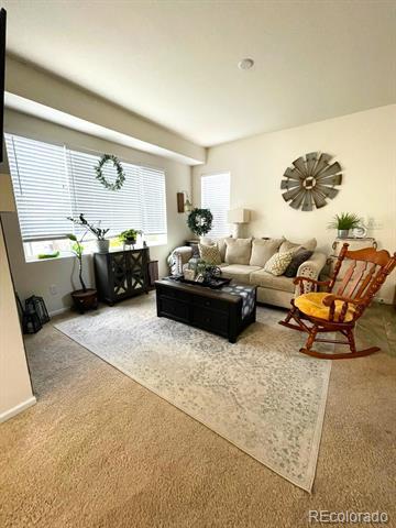 Foto del edificio - 12948 Grant Cir W
