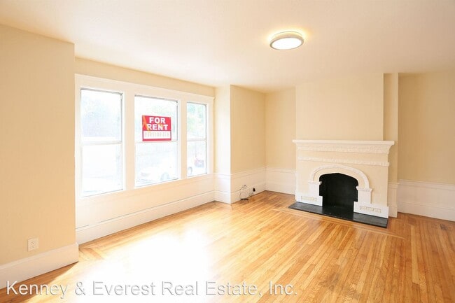 Building Photo - 2 br, 1 bath House - 72 Martha Avenue