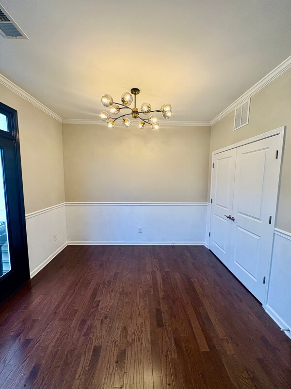 Foto del edificio - 456 Spring Gardens Drive