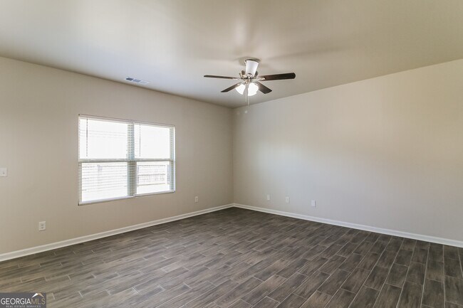 Foto del edificio - 6037 Heisler St