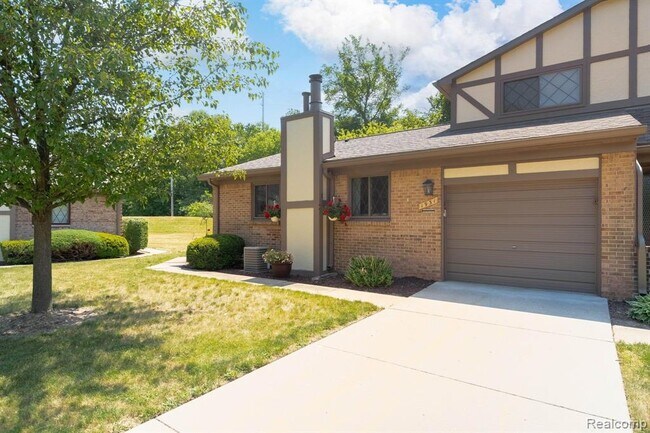 Building Photo - 1931 Allenway Ct