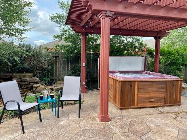 Beautiful private outdoor space - 25526 Dappled Filly Dr