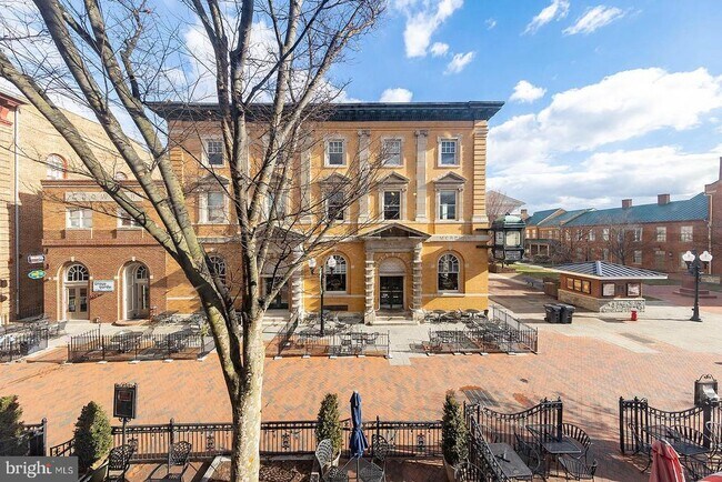 Foto del edificio - 105 N Loudoun St