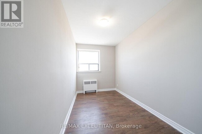 Photo du bâtiment - 468 Ottawa St N