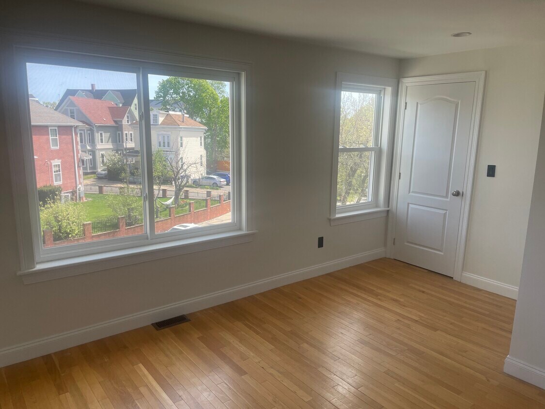 Foto principal - 49 Sargent St