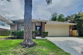Building Photo - 20423 Drakewood Dr