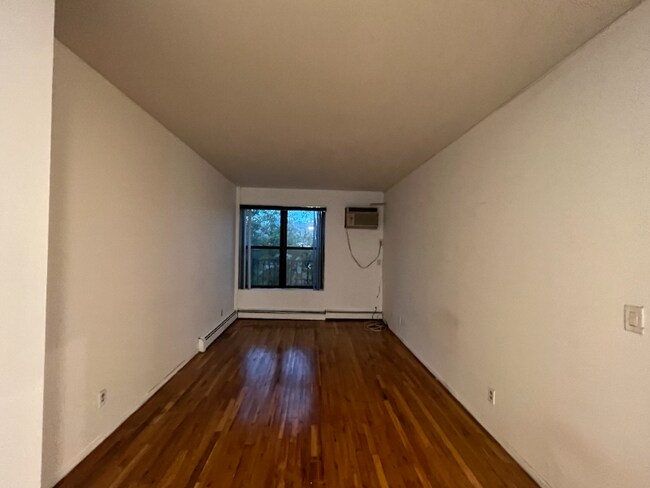 Building Photo - 510 Ocean Pkwy