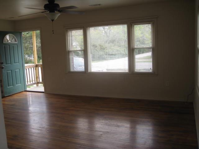 Foto del edificio - 1070 W Cato Springs Rd